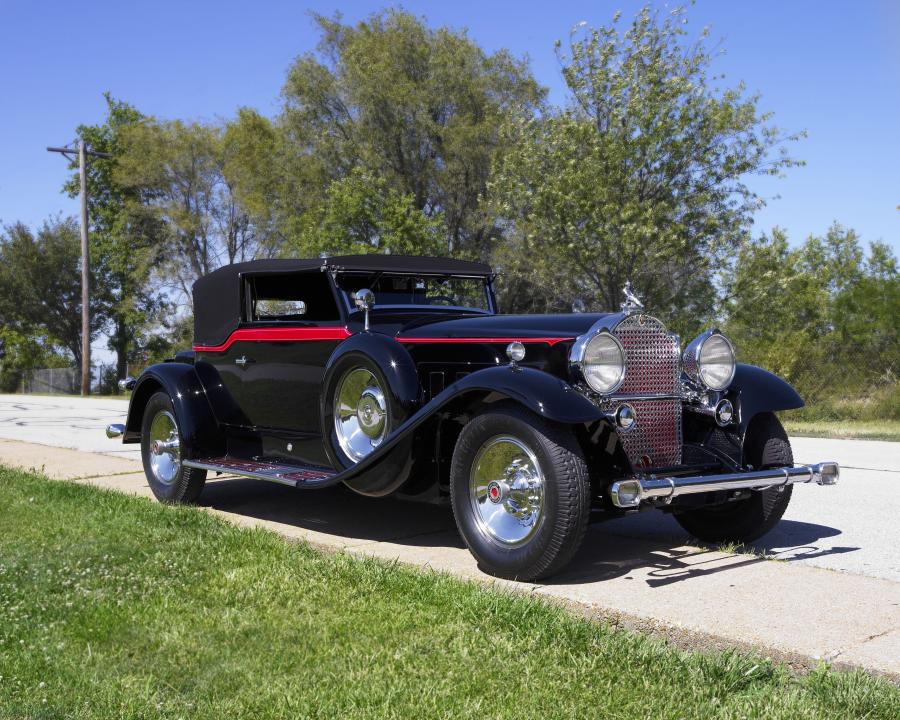  Packard 745 Deluxe Eight Convertible Victoria by Waterhouse Co 1930 года  (фото 1 из 22)